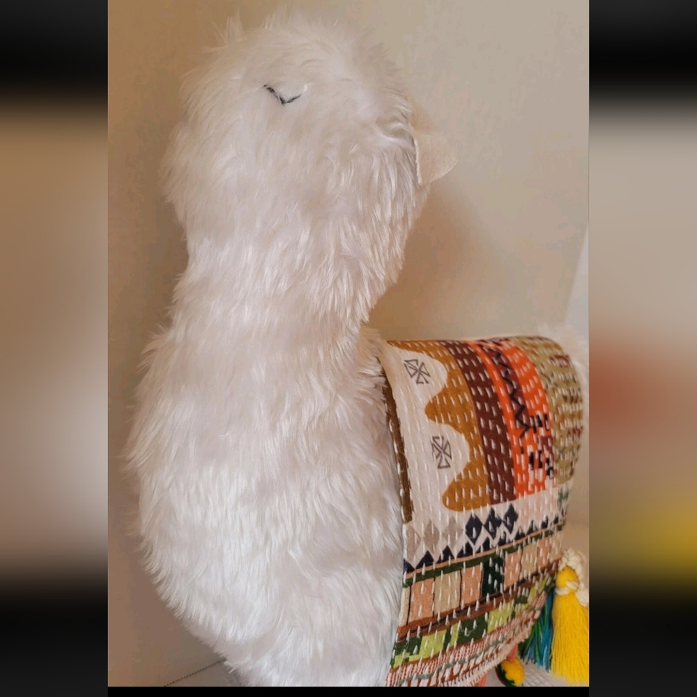 Newport Llama Throw Pillow White Pom Poms Vibrant Colorful Blanket  Rope 17 EUC